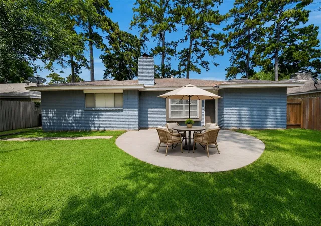 Photo 4 of Single family home for sale at 23127 Harpergate Dr, Spring, TX 77373 | MLS# 54842544 | Listing updated on 2026-10-22