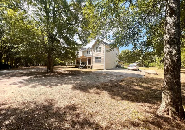 2nd image of 39425 Donigan Rd, Brookshire, TX 77423 | MLS# 91601072