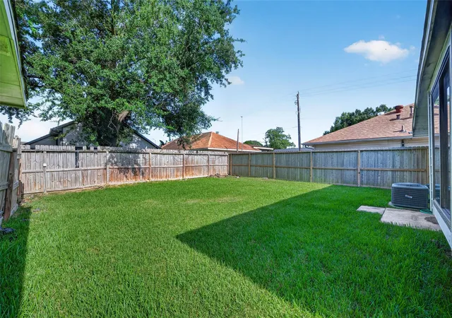 30th image of 1106 Holbech Ln, Channelview, TX 77530 | MLS# 19715898