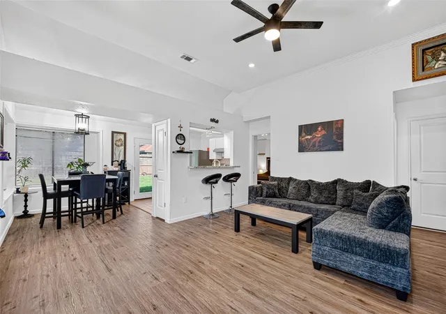 5th image of 1106 Holbech Ln, Channelview, TX 77530 | MLS# 19715898