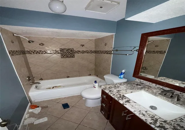5th image of 12314 Ashling Dr, Stafford, TX 77477 | MLS# 25251726