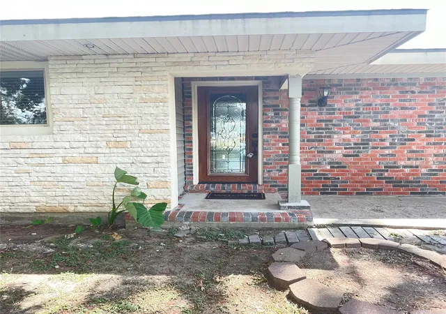 4th image of 4920 Almeda Genoa Rd, Houston, TX 77048 | MLS# 11260670