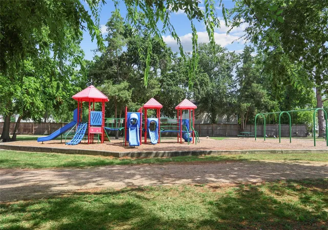 26th image of 9313 Bauer Vista Dr, Houston, TX 77080 | MLS# 19490463