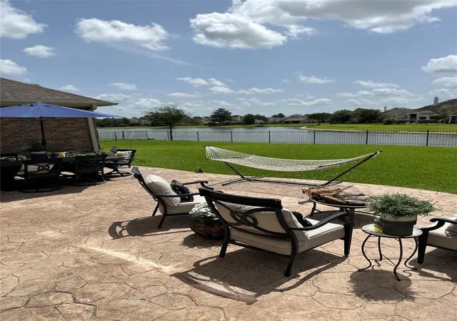 5th image of 3002 E Lake Falls Cir, Spring, TX 77386 | MLS# 30064443