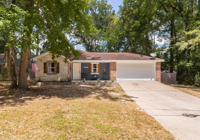 Photo 3 of Single family home for sale at 902 Mark St, Lufkin, TX 75904 | MLS# 33467919 | Listing updated on 2026-08-28