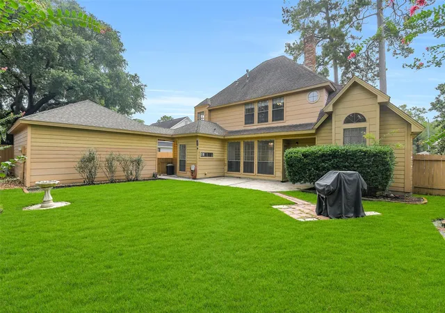 2nd image of 5623 Spring Lodge Dr, Kingwood, TX 77345 | MLS# 19712353