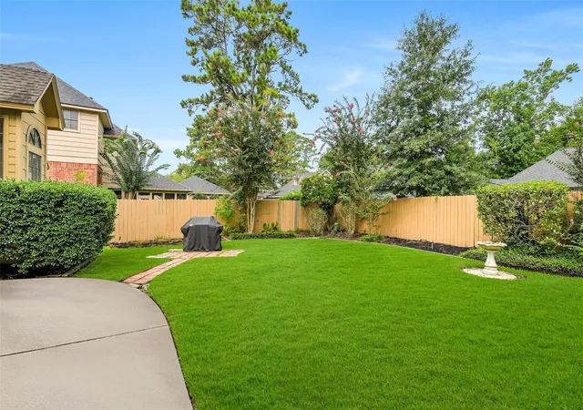 3rd image of 5623 Spring Lodge Dr, Kingwood, TX 77345 | MLS# 19712353