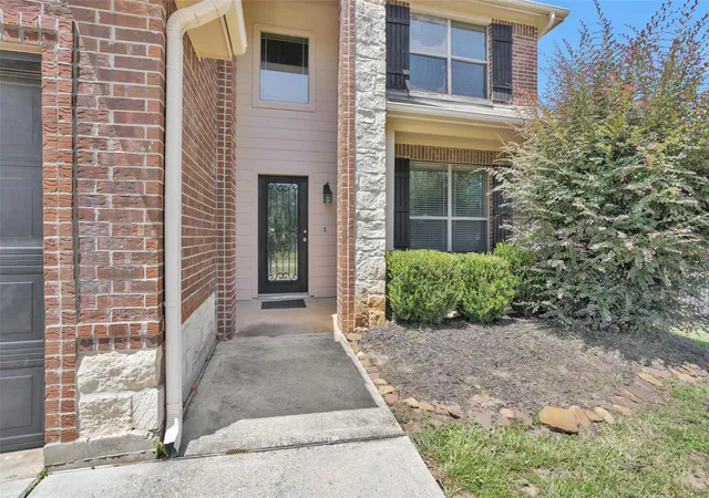 2nd image of 13264 Hidden Trail Ct, Willis, TX 77318 | MLS# 94233942