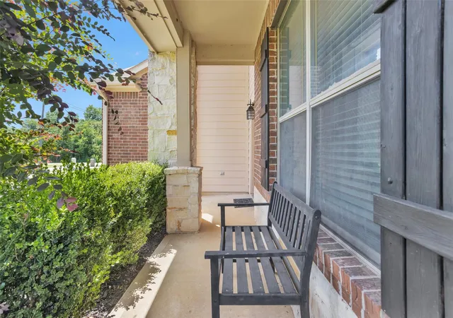 4th image of 13264 Hidden Trail Ct, Willis, TX 77318 | MLS# 94233942