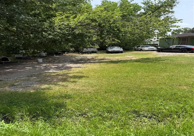 Photo 2 of Land for sale at 4520 Briscoe St, Houston, TX 77051 | MLS# 45623944 | Listing updated on 2026-08-12