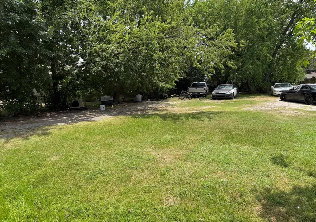 Photo 3 of Land for sale at 4520 Briscoe St, Houston, TX 77051 | MLS# 45623944 | Listing updated on 2026-08-12