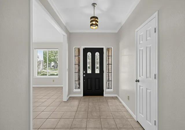 Photo 3 of Single family home for sale at 19034 Canyon River Ln, Houston, TX 77084 | MLS# 65967011 | Listing updated on 2026-08-22
