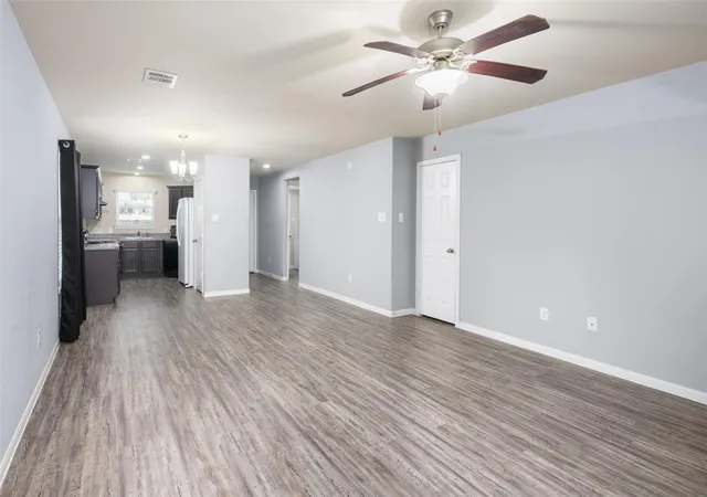 Photo 4 of Single family home for sale at 15302 Kickapoo Trl, Willis, TX 77378 | MLS# 76222501 | Listing updated on 2026-08-12