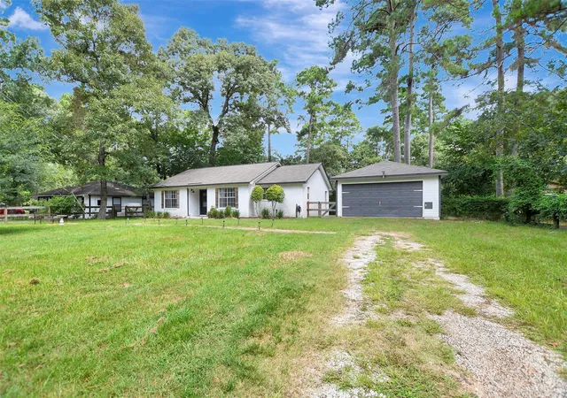 Photo 4 of Sale Pending at 281 Greenbriar Dr, Magnolia, TX 77355 | MLS# 28450587 | Listing updated on 2026-09-24