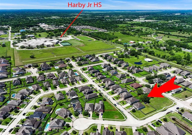 43rd image of 2073 Lepper St, Alvin, TX 77511 | MLS# 52950639