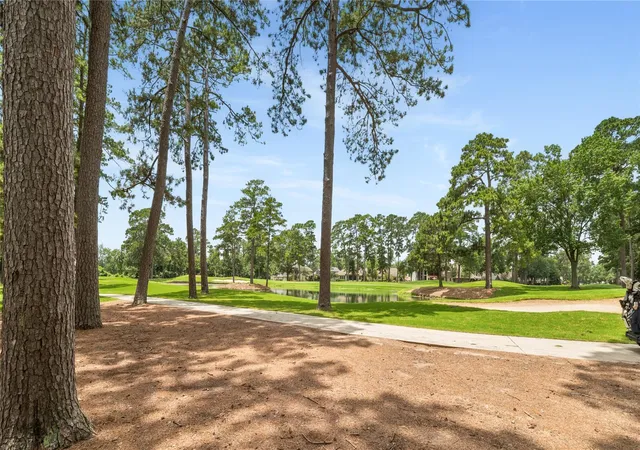 Photo 3 of Sale Pending at 3514 Cypress Point Cir, Montgomery, TX 77356 | MLS# 34062418 | Listing updated on 2026-09-12