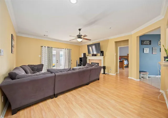 Photo 4 of Single family home for sale at 20403 Jasmine Leaf Trl, Humble, TX 77338 | MLS# 84835548 | Listing updated on 2026-09-19
