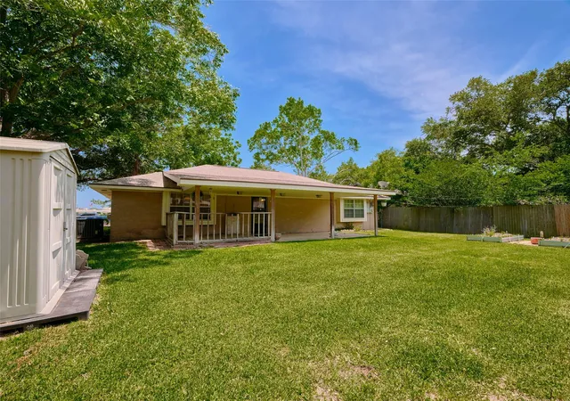 38th image of 1426 Mahlmann St, Rosenberg, TX 77471 | MLS# 31631451