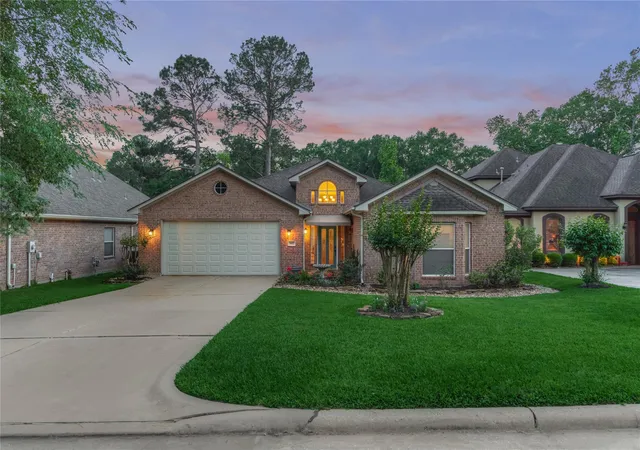 Photo 1 of Single family home for sale at 197 Monterrey Rd E, Montgomery, TX 77356 | MLS# 26485587 | Listing updated on 2026-08-23