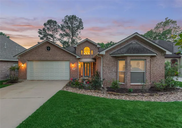 Photo 3 of Single family home for sale at 197 Monterrey Rd E, Montgomery, TX 77356 | MLS# 26485587 | Listing updated on 2026-08-23