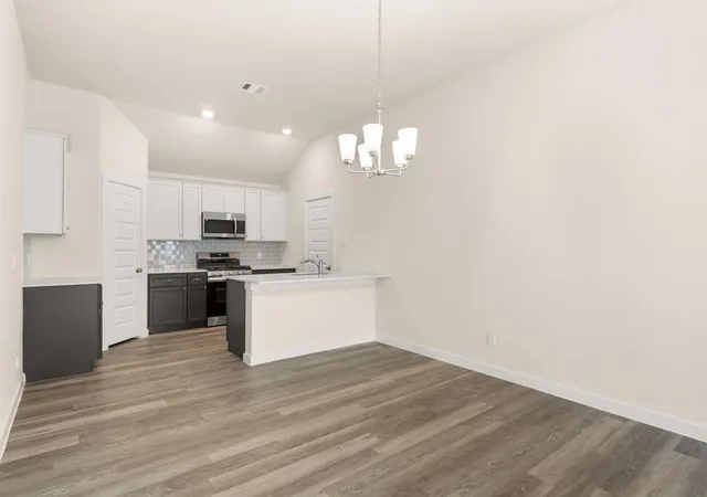 Photo 4 of Sale Pending at 175 Road 51030, Cleveland, TX 77327 | MLS# 67470276 | Listing updated on 2026-08-16