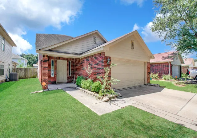 3rd image of 15224 Sheffield Terrace Dr, Channelview, TX 77530 | MLS# 57947777
