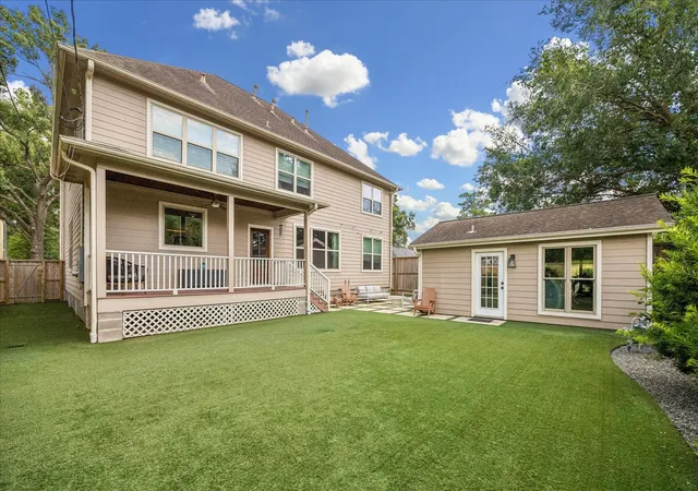 3rd image of 2318 Althea Dr, Houston, TX 77018 | MLS# 69573975