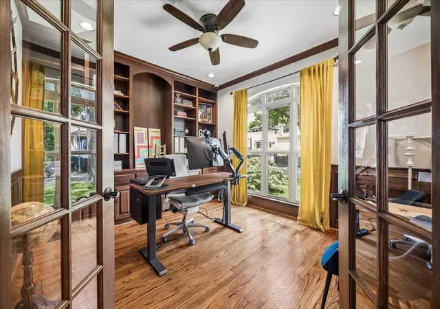 5th image of 2318 Althea Dr, Houston, TX 77018 | MLS# 69573975