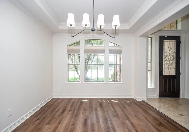 Photo 3 of Single family home for sale at 6132 Ramsay Ln, League City, TX 77573 | MLS# 13587922 | Listing updated on 2026-09-17