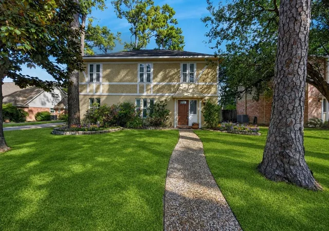 Photo 1 of Single family home for sale at 3706 Cypresswood Dr, Spring, TX 77388 | MLS# 40376536 | Listing updated on 2026-09-04