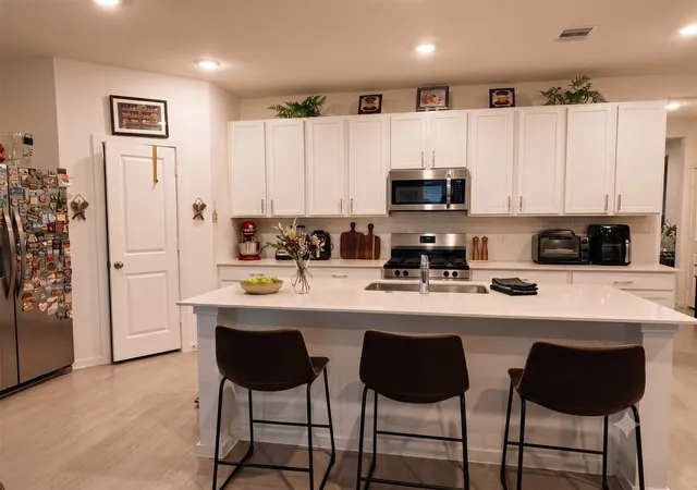 5th image of 2605 Lago Costa Dr, La Marque, TX 77568 | MLS# 19283835