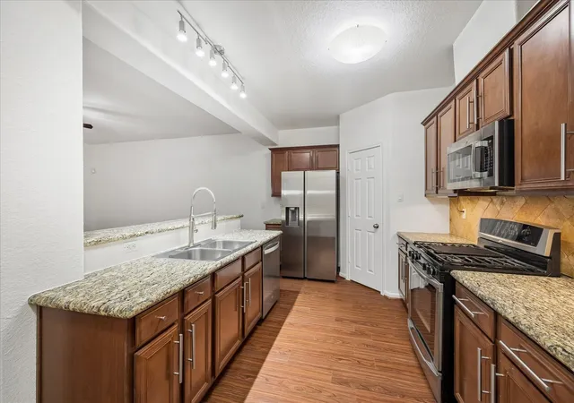 3rd image of 5222 Brinkman Ct, Houston, TX 77091 | MLS# 30550146