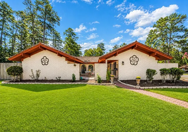 1st image of 142 Wall St, Cleveland, TX 77327 | MLS# 23820058