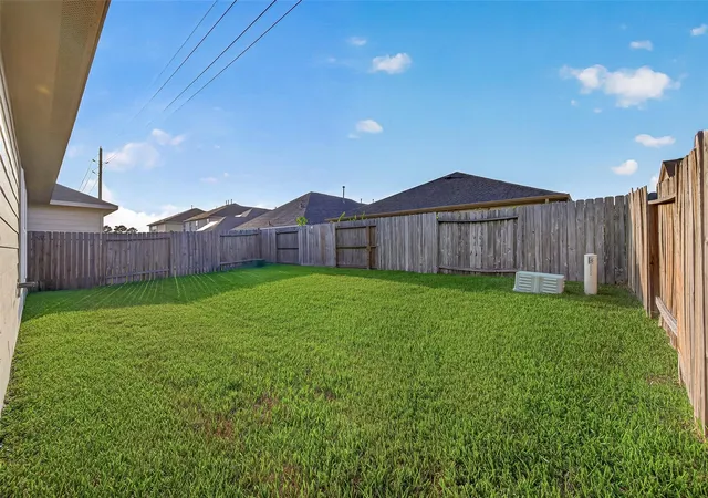 50th image of 11206 Kingsnorth Dr, Tomball, TX 77375 | MLS# 88975560