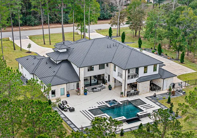 2nd image of 29011 Village Bnd, Magnolia, TX 77355 | MLS# 91321818