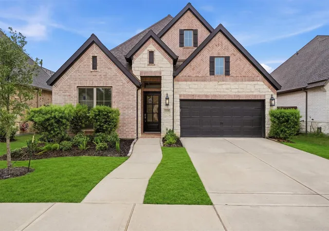 1st image of 12318 Palmetto Dr, Mont Belvieu, TX 77523 | MLS# 29325707