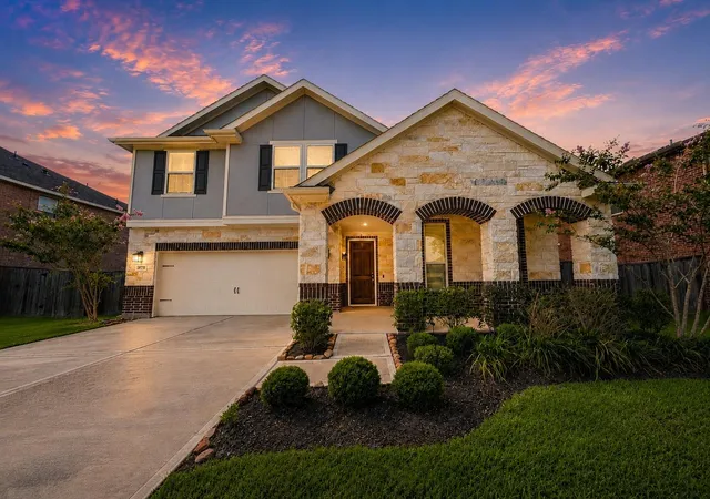 1st image of 10719 Hidden Arrow Ct, Humble, TX 77338 | MLS# 85475105