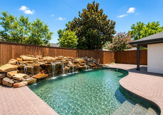 Photo 3 of Single family home for sale at 5646 Indigo St, Houston, TX 77096 | MLS# 83026857 | Listing updated on 2026-08-22