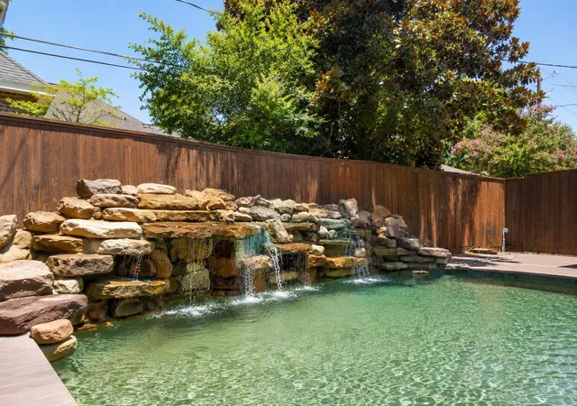 Photo 4 of Single family home for sale at 5646 Indigo St, Houston, TX 77096 | MLS# 83026857 | Listing updated on 2026-08-22