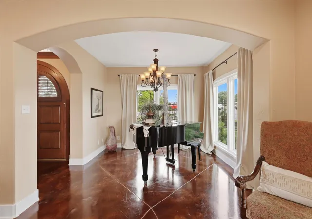4th image of 301 Stone Hill Dr #A, Brenham, TX 77833 | MLS# 75828131