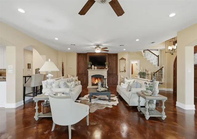 5th image of 301 Stone Hill Dr #A, Brenham, TX 77833 | MLS# 75828131