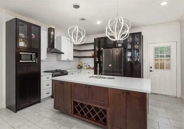 Photo 1 of Single family home for sale at 9729 Fabiola Dr, Houston, TX 77075 | MLS# 41754684 | Listing updated on 2026-08-15