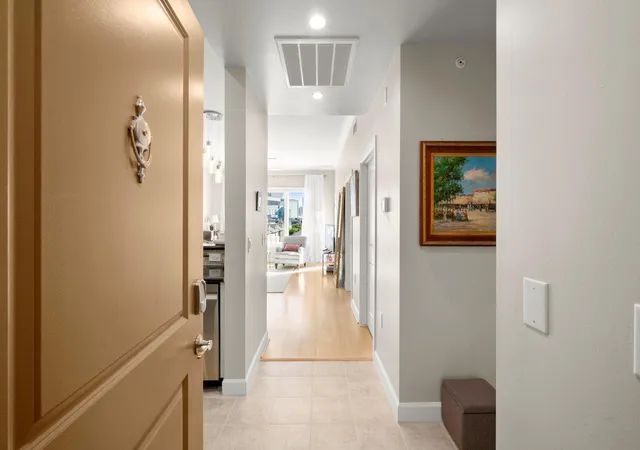 3rd image of 1900 Genesee St #302, Houston, TX 77006 | MLS# 13291668