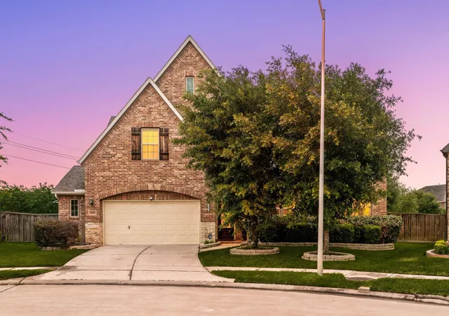 2nd image of 3403 Pennington Trace Dr, Katy, TX 77494 | MLS# 22701214