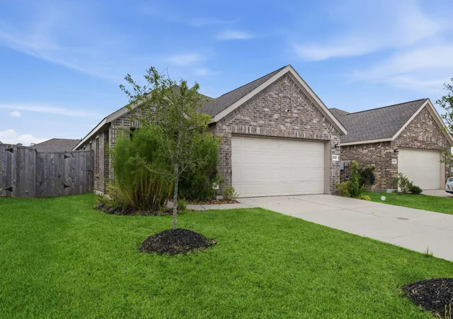 Photo 3 of Single family home for sale at 20840 Cropani Shadow Dr, New Caney, TX 77357 | MLS# 81348098 | Listing updated on 2026-09-02