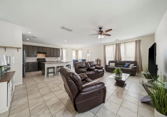 Photo 4 of Sale Pending at 19826 Belissima Aurora Ln, Cypress, TX 77433 | MLS# 64292551 | Listing updated on 2026-09-03