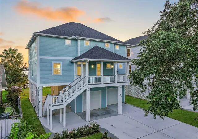 1st image of 1519 Bayou Shore Dr, Galveston, TX 77551 | MLS# 7176539