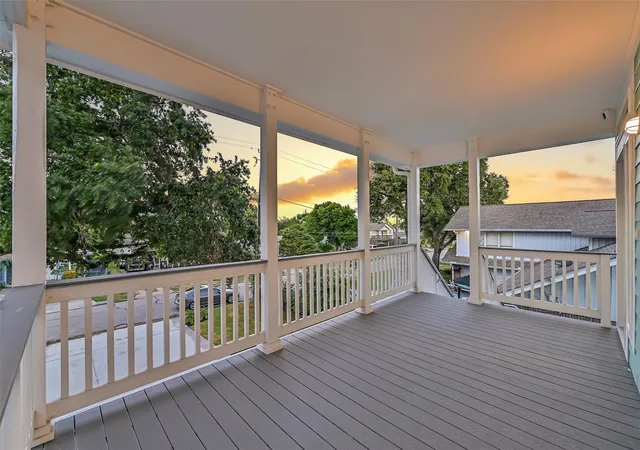 4th image of 1519 Bayou Shore Dr, Galveston, TX 77551 | MLS# 7176539