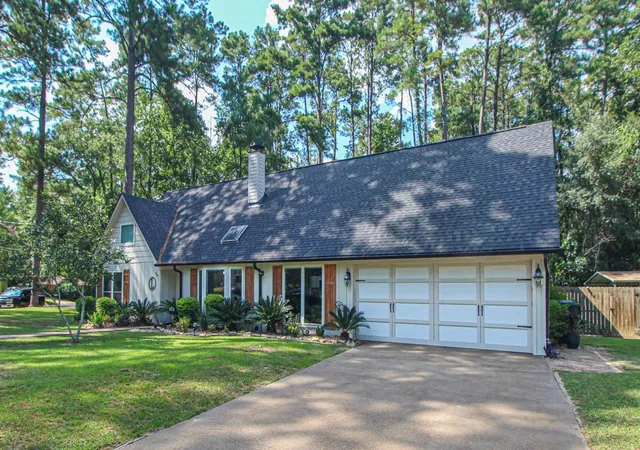 1st image of 600 W Timberland Dr, Woodville, TX 75979 | MLS# 98377995