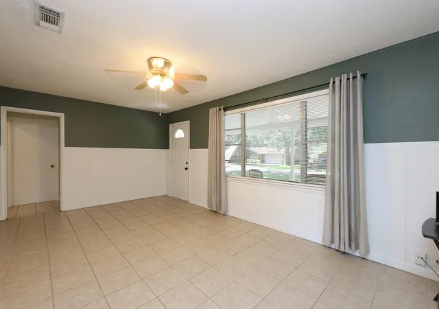 Photo 4 of Sale Pending at 1316 Kathy Ave, Sealy, TX 77474 | MLS# 33420069 | Listing updated on 2026-09-08